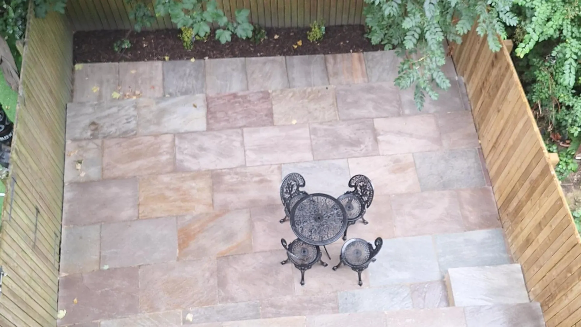 Two-Bedroom Stone Cottage - Lovely Garden Patio - Free On Street Parking Keighley Casa de Férias